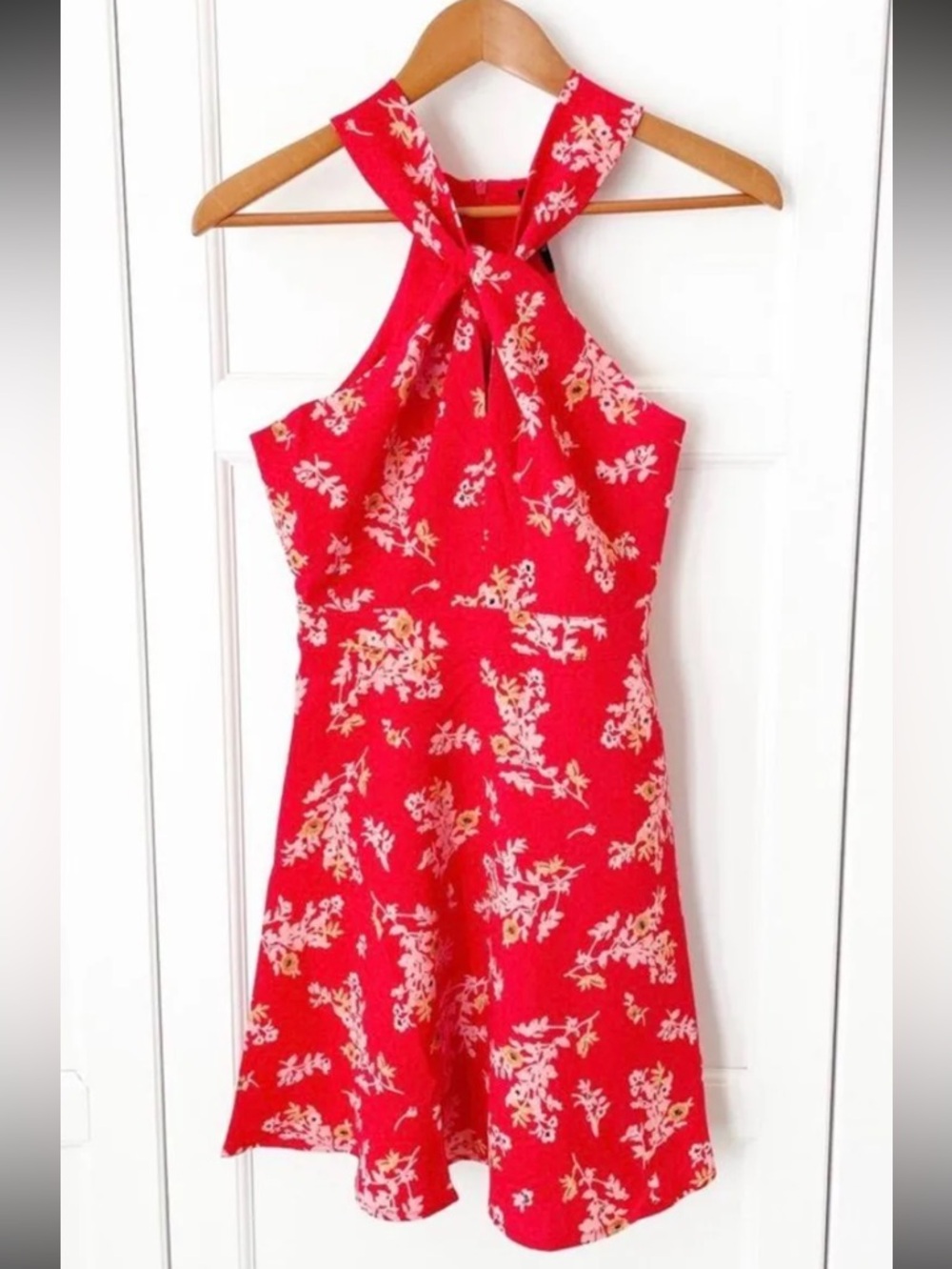 19 Cooper Red Floral Halter-Style Dress